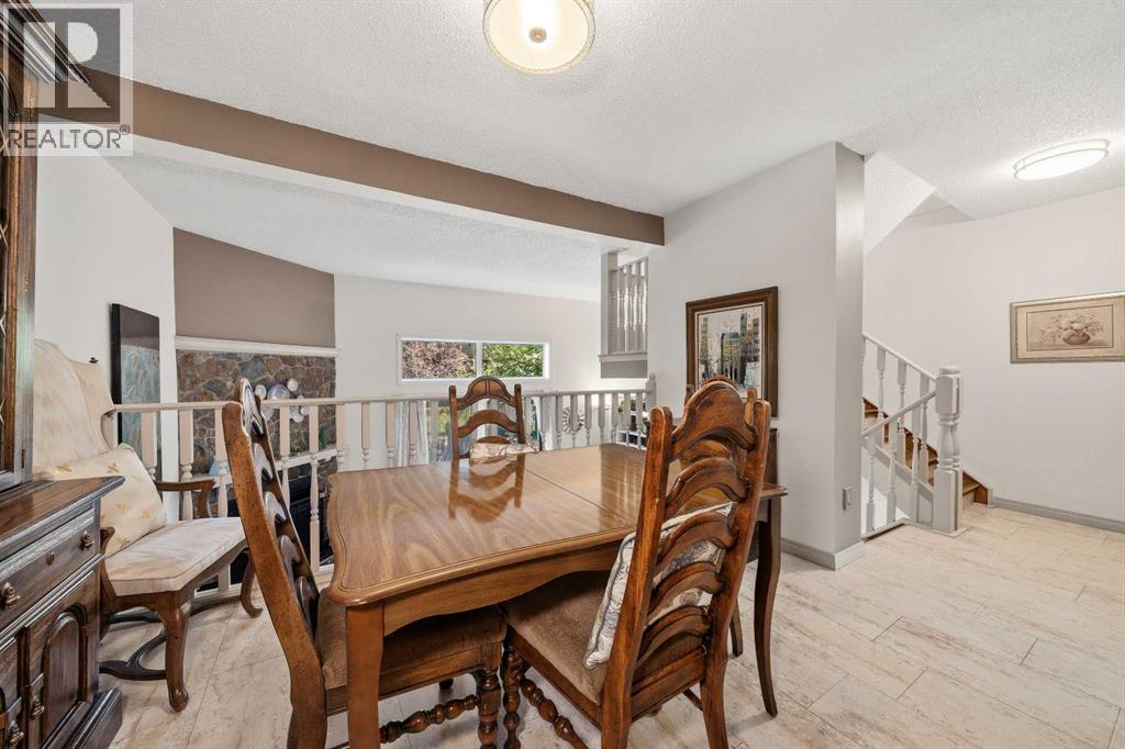 104, 23 Glamis Drive SW, Calgary, Alberta  T3E 6S3 - Photo 11 - A2330242