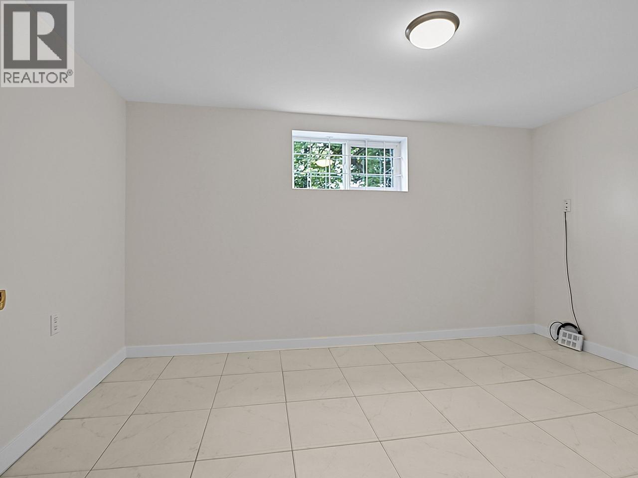 2216 E 41st Avenue, Vancouver, British Columbia  V5P 1L6 - Photo 22 - R3145563