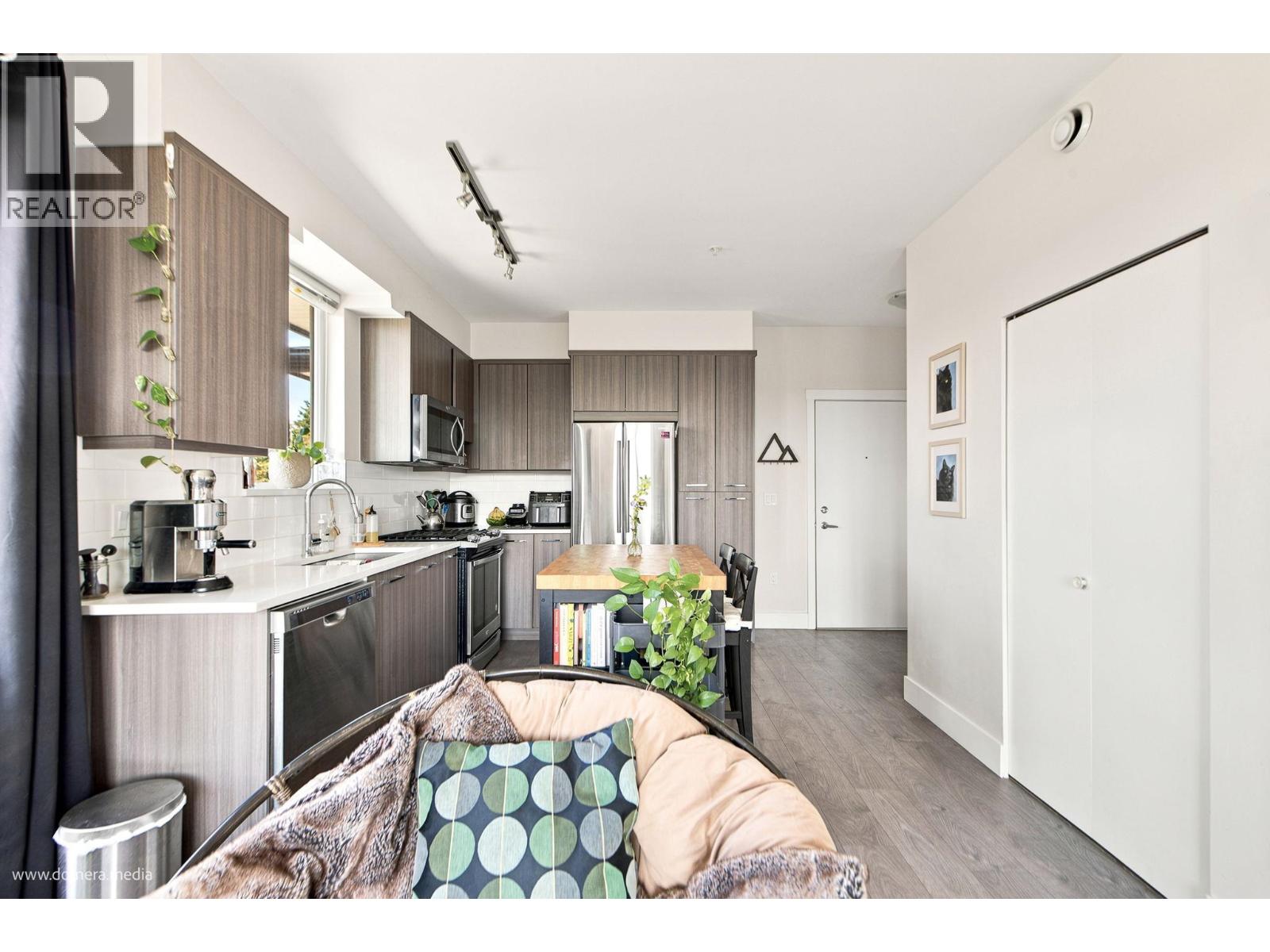 304 1306 Fifth Avenue, New Westminster, British Columbia  V3M 0K5 - Photo 5 - R3155278
