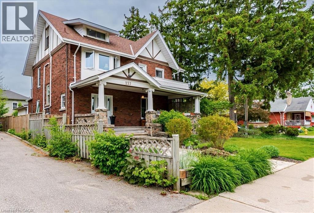 237 Norfolk Street N, Simcoe, Ontario  N3Y 3P1 - Photo 2 - 40856129