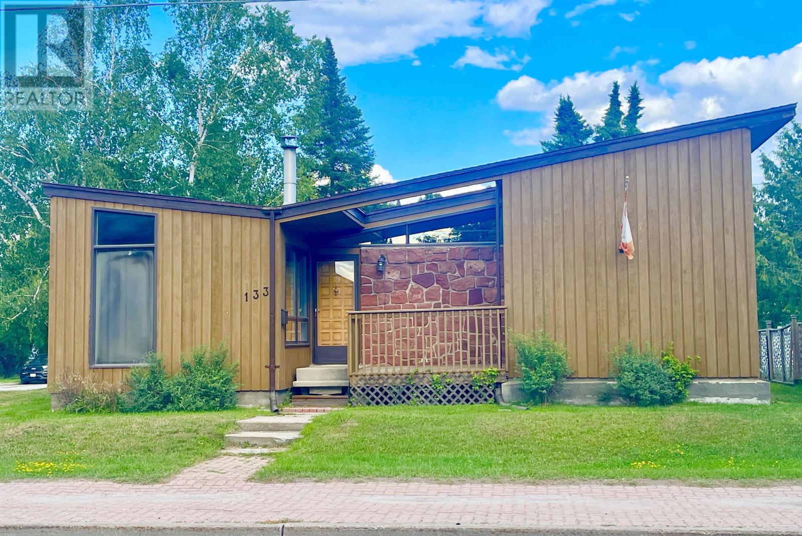 133 Memorial Ave, Dryden, Ontario  P8N 2M4 - Photo 16 - TB2602401