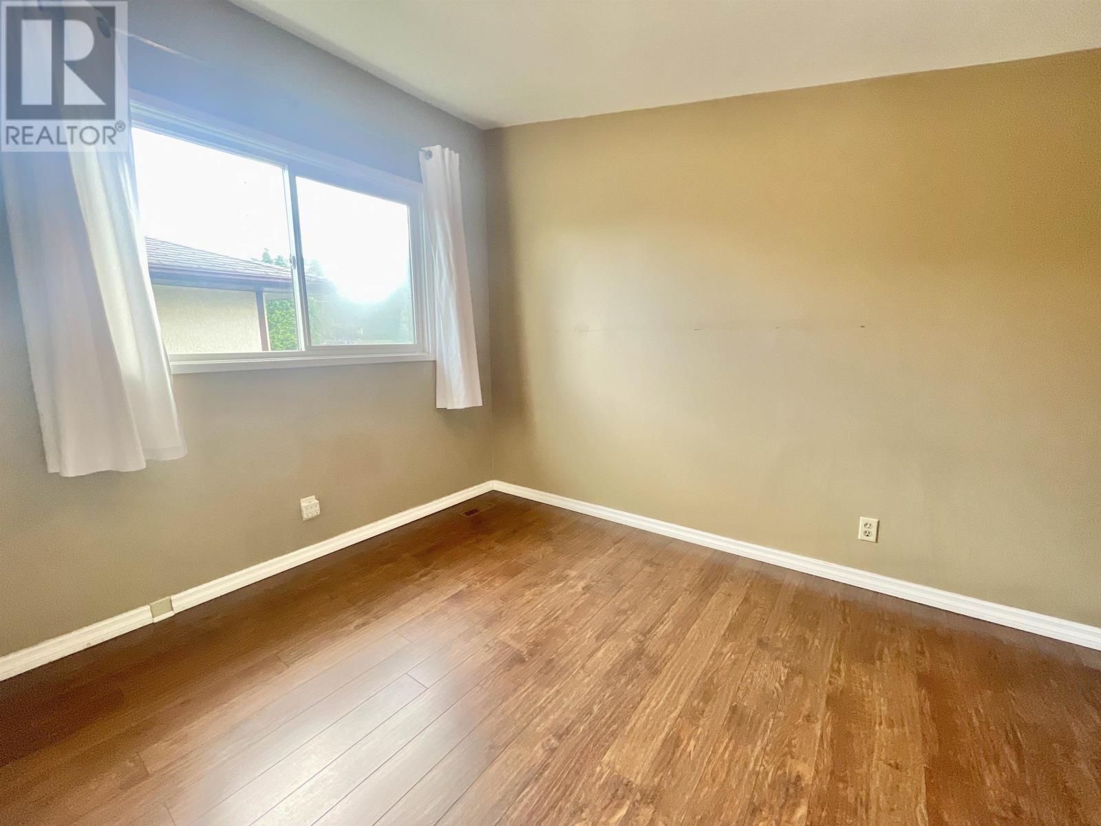 133 Memorial Ave, Dryden, Ontario  P8N 2M4 - Photo 29 - TB2602401