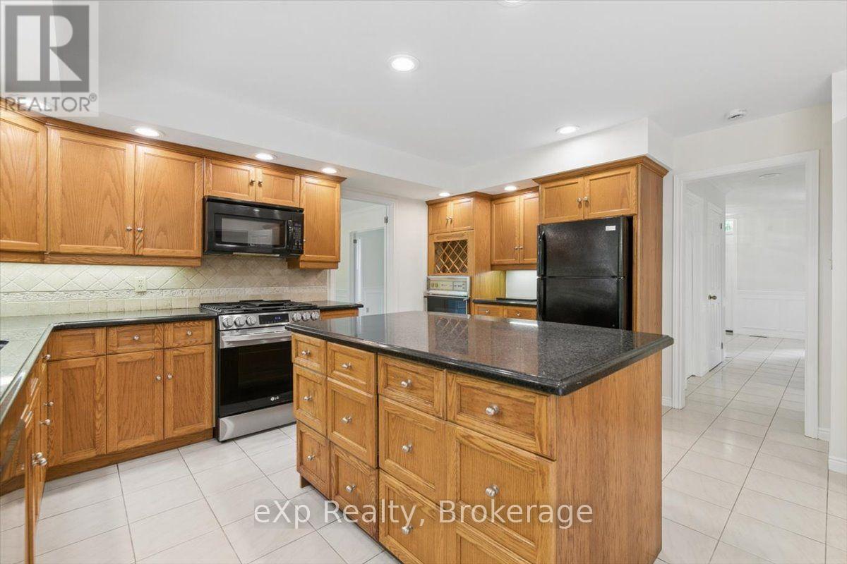 2039 Blacklock Street, Milton, Ontario  L0P 1B0 - Photo 11 - W13603964