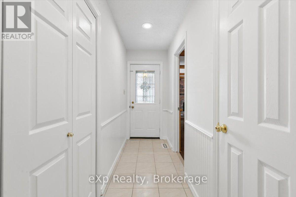 2039 Blacklock Street, Milton, Ontario  L0P 1B0 - Photo 21 - W13603964