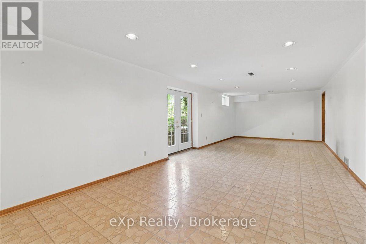 2039 Blacklock Street, Milton, Ontario  L0P 1B0 - Photo 35 - W13603964