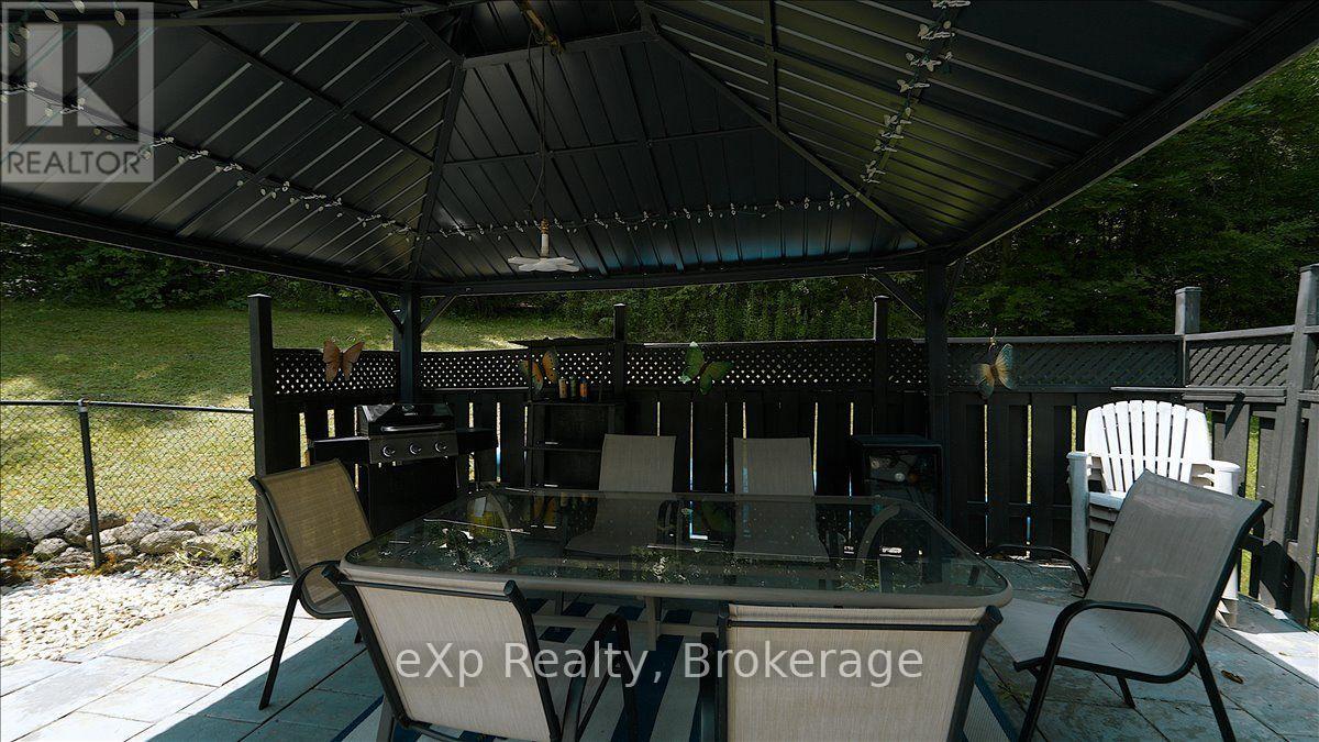 2039 Blacklock Street, Milton, Ontario  L0P 1B0 - Photo 47 - W13603964