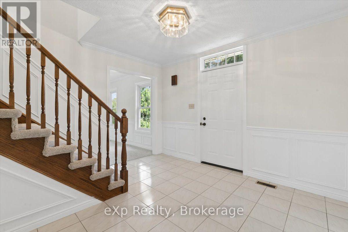 2039 Blacklock Street, Milton, Ontario  L0P 1B0 - Photo 8 - W13603964