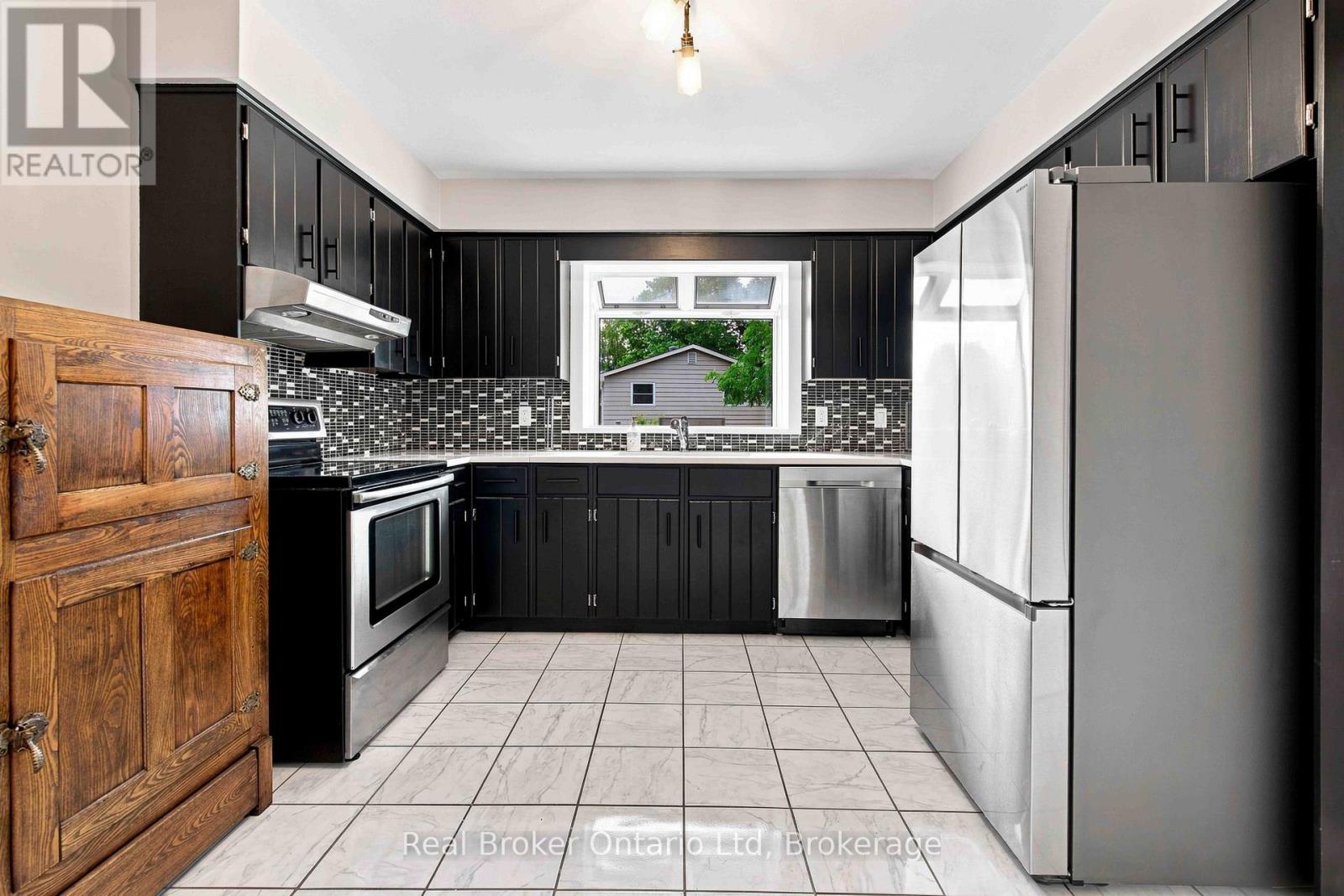 481 4th 'a' Street W, Owen Sound, Ontario  N4K 3K2 - Photo 16 - X13683004