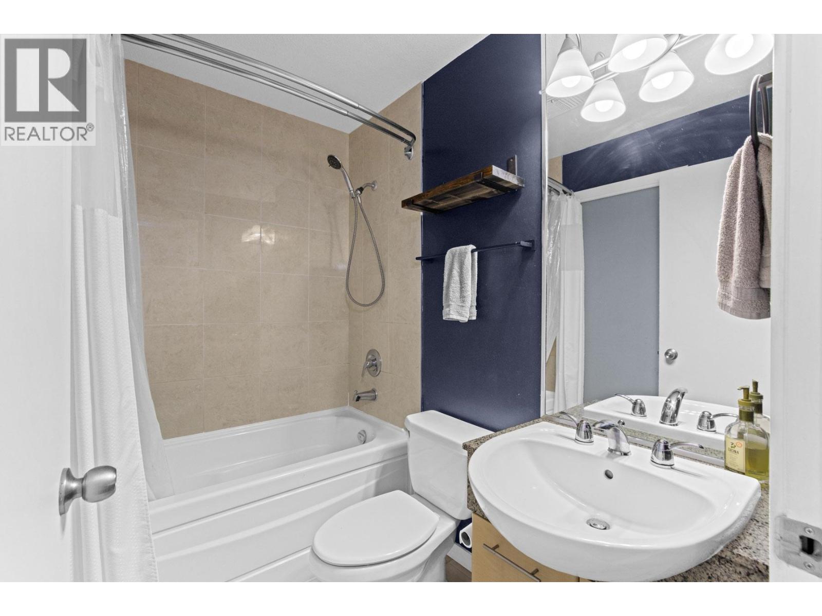 408 560 Ravenwoods Drive, North Vancouver, British Columbia  V7G 2T3 - Photo 13 - R3156420