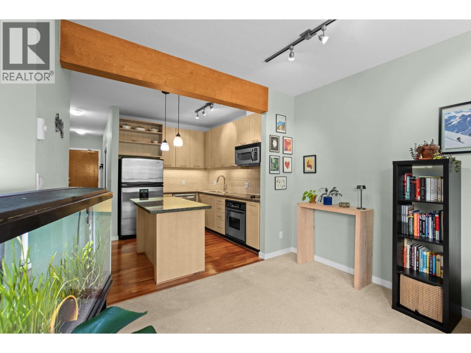 408 560 Ravenwoods Drive, North Vancouver, British Columbia  V7G 2T3 - Photo 5 - R3156420