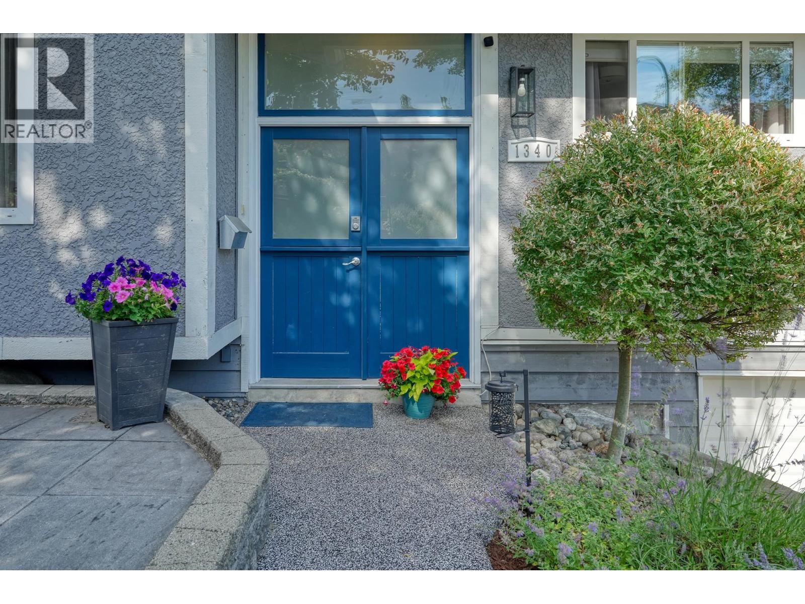 1340 Lorilawn Court, Burnaby, British Columbia  V5B 3N5 - Photo 40 - R3156407