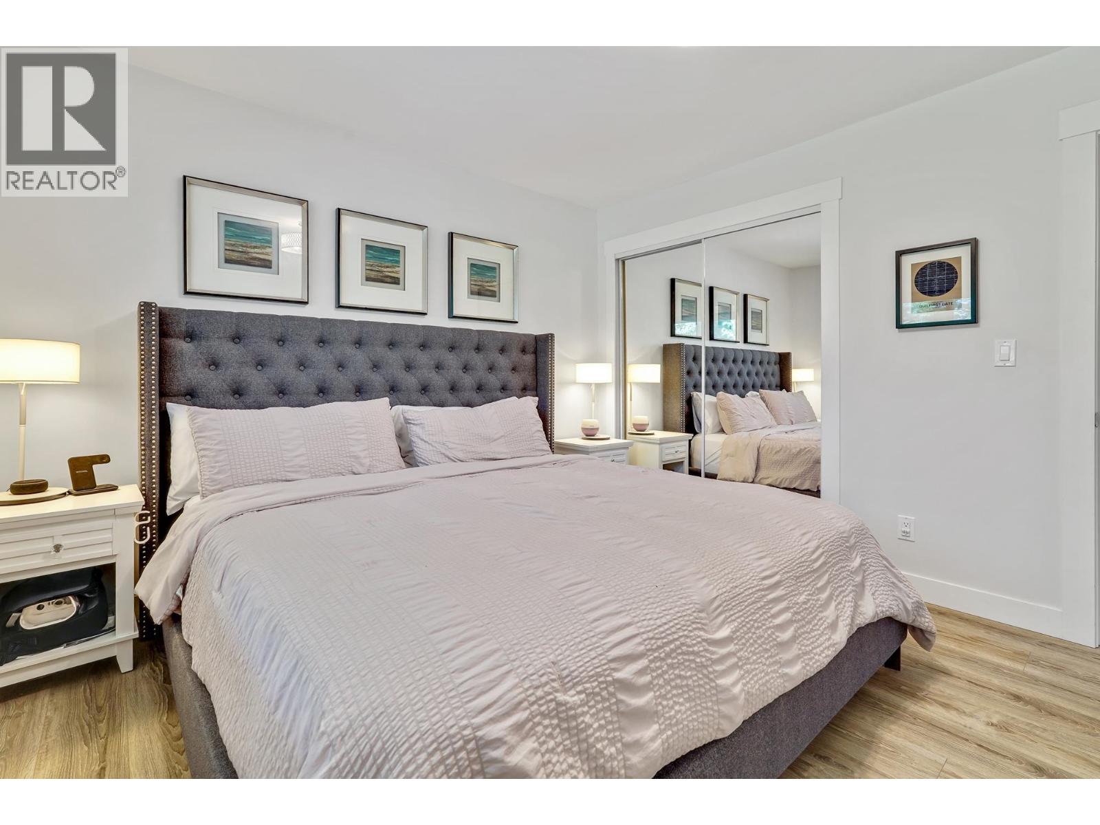 1340 Lorilawn Court, Burnaby, British Columbia  V5B 3N5 - Photo 9 - R3156407