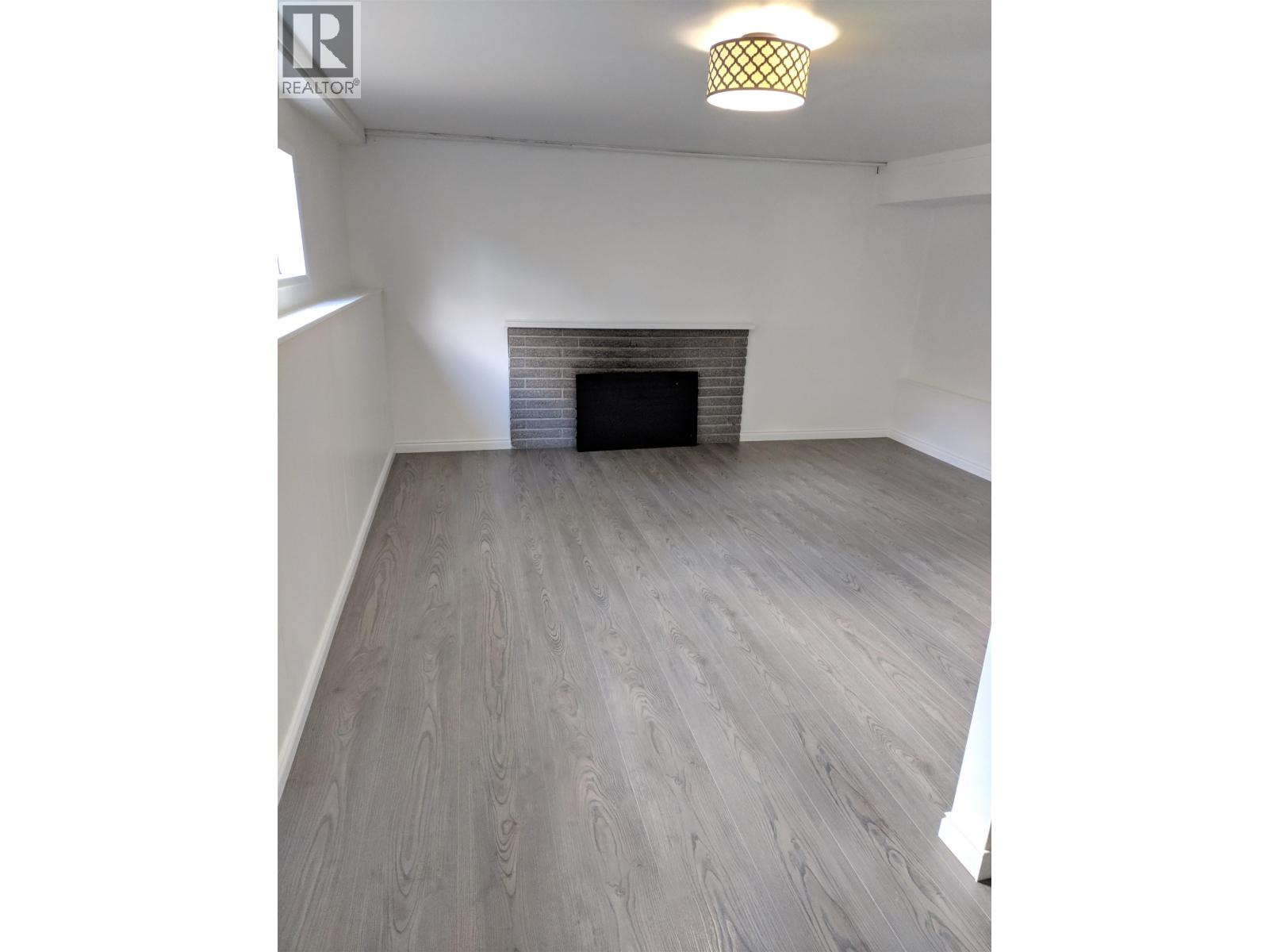 6319 Lochdale Street, Burnaby, British Columbia  V5B 2M6 - Photo 7 - R3156422
