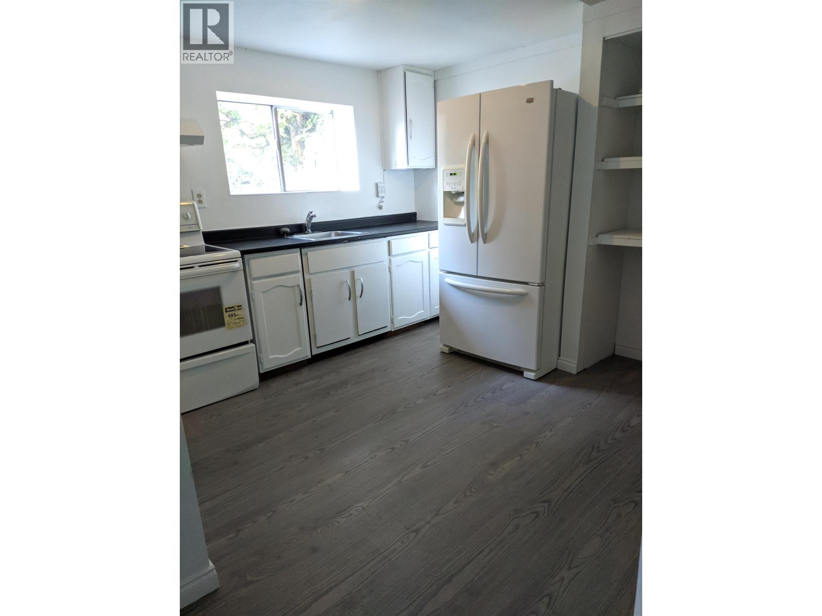 6319 Lochdale Street, Burnaby, British Columbia  V5B 2M6 - Photo 8 - R3156422