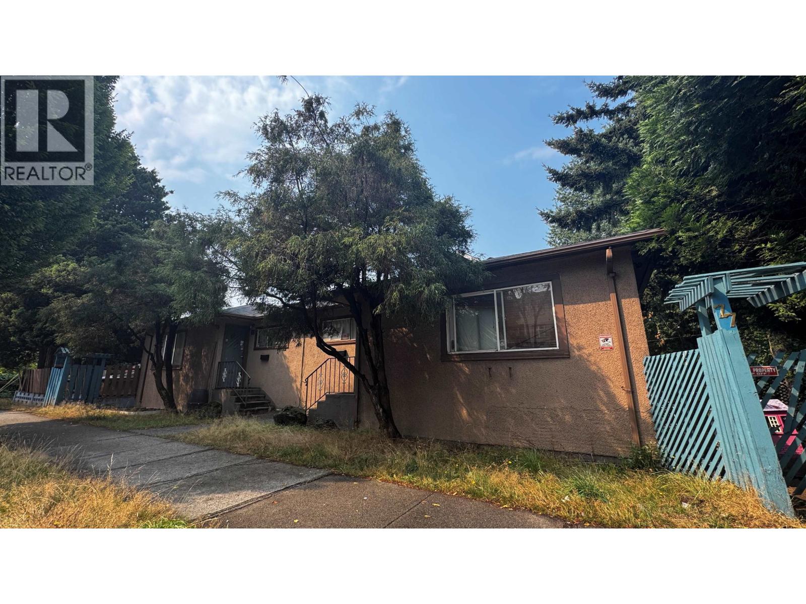 75 N NANAIMO STREET, Vancouver, British Columbia