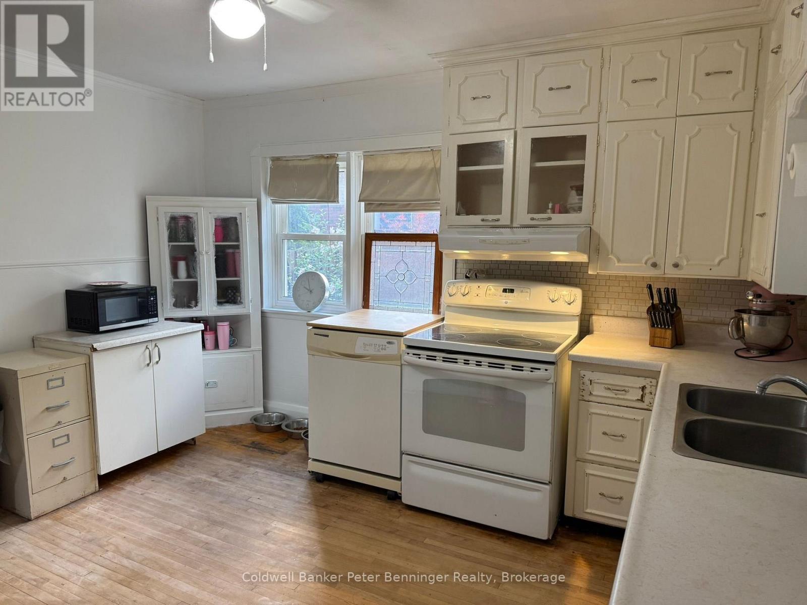 552 11th Avenue, Hanover, Ontario  N4N 2S4 - Photo 7 - X13684562