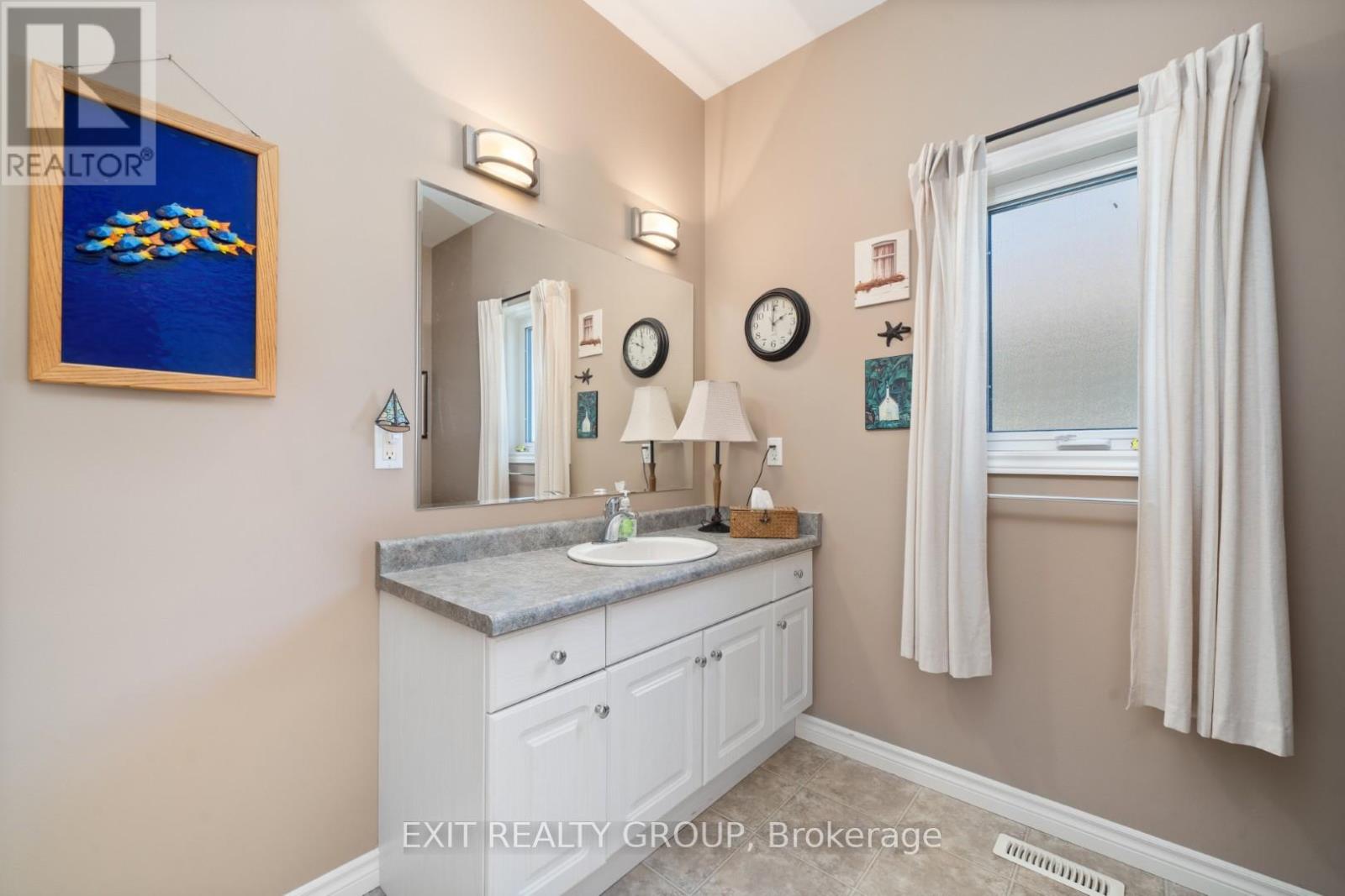 12 Aletha Drive, Prince Edward County, Ontario  K0K 3L0 - Photo 36 - X13684576