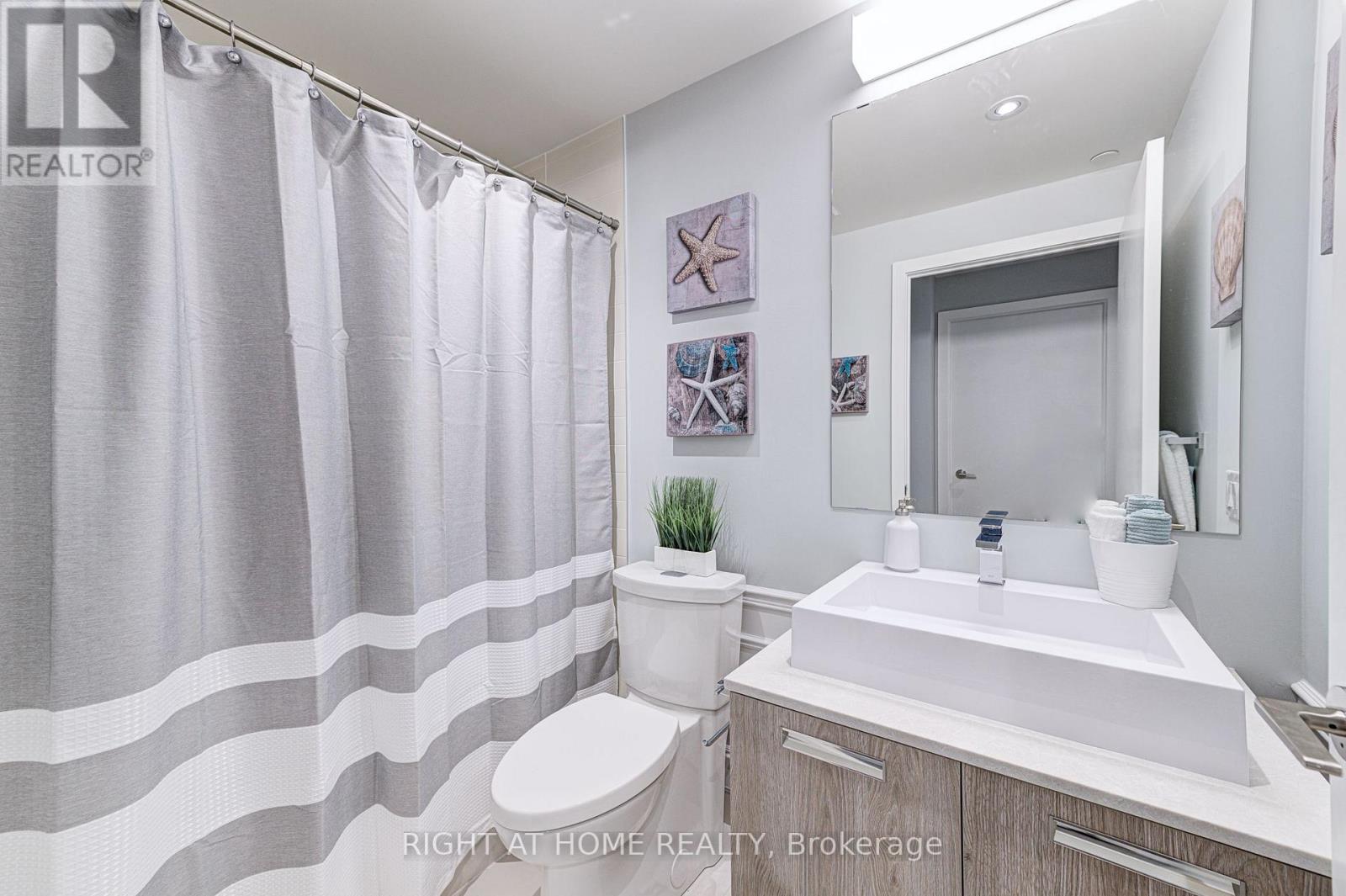 411 - 2a Church Street, Toronto, Ontario  M5E 1Z4 - Photo 14 - C13684564