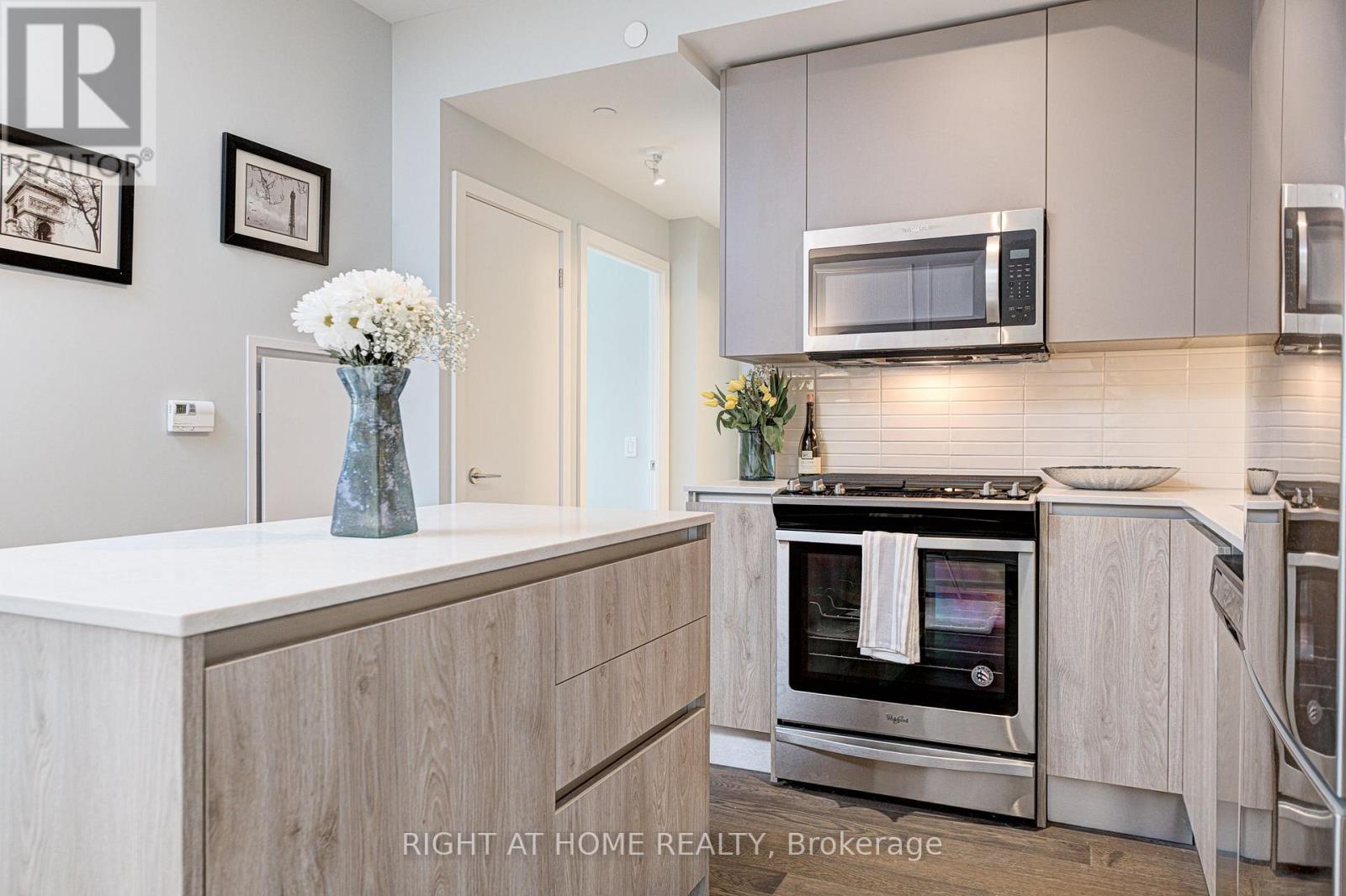 411 - 2a Church Street, Toronto, Ontario  M5E 1Z4 - Photo 6 - C13684564