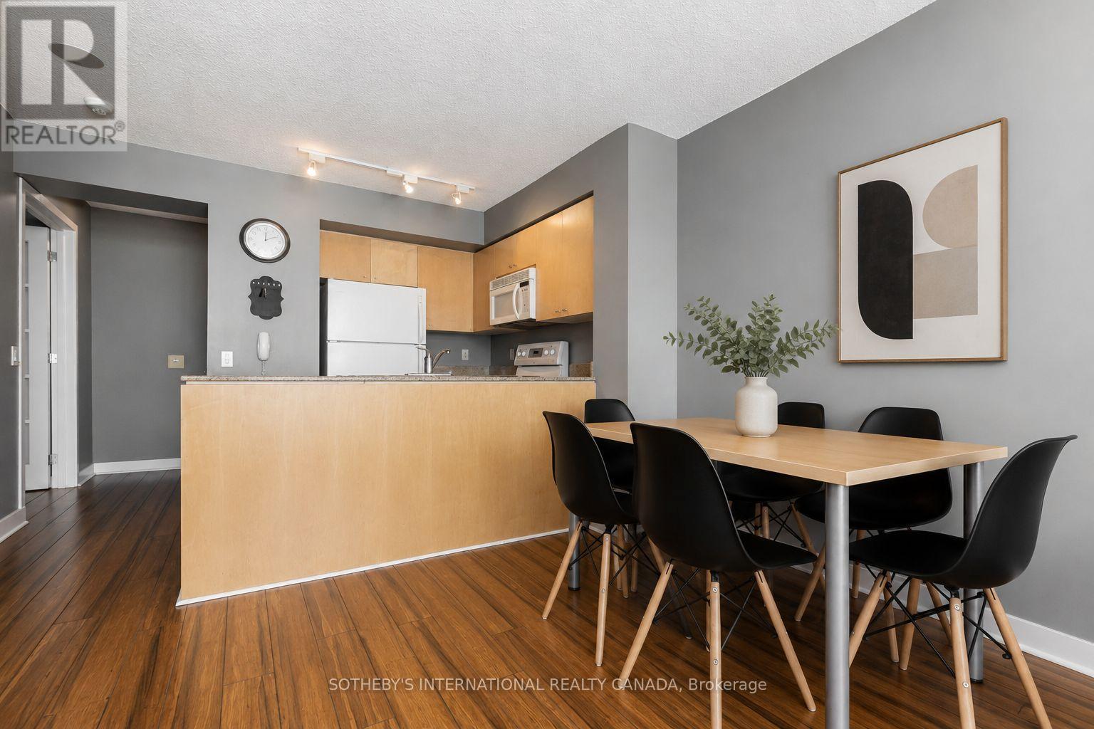 2912 - 361 Front Street W, Toronto, Ontario  M5V 3R5 - Photo 4 - C13684600