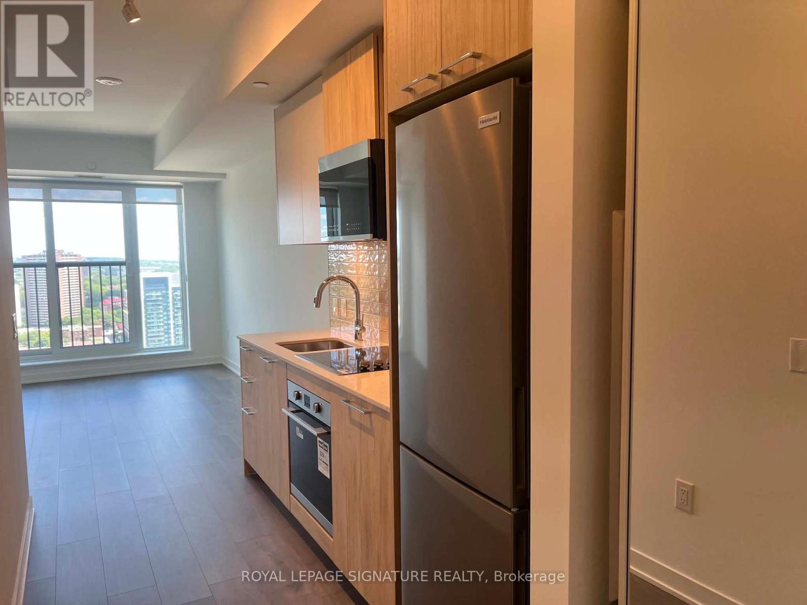 2101 - 10 OAK STREET, Toronto, Ontario