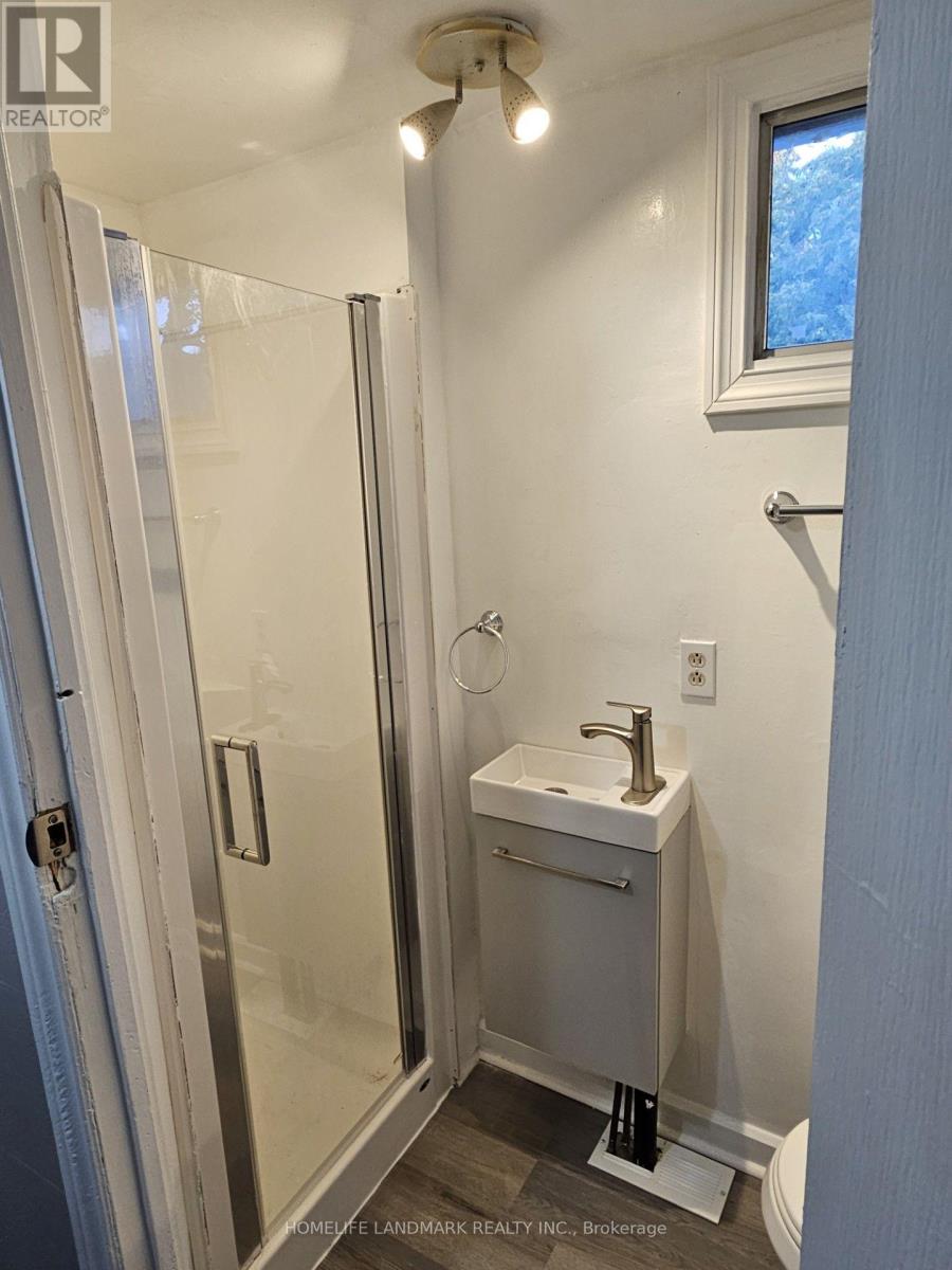 #3 - 23 Ritson Road S, Oshawa, Ontario L1H 5G7 - Photo 11 - E13684594