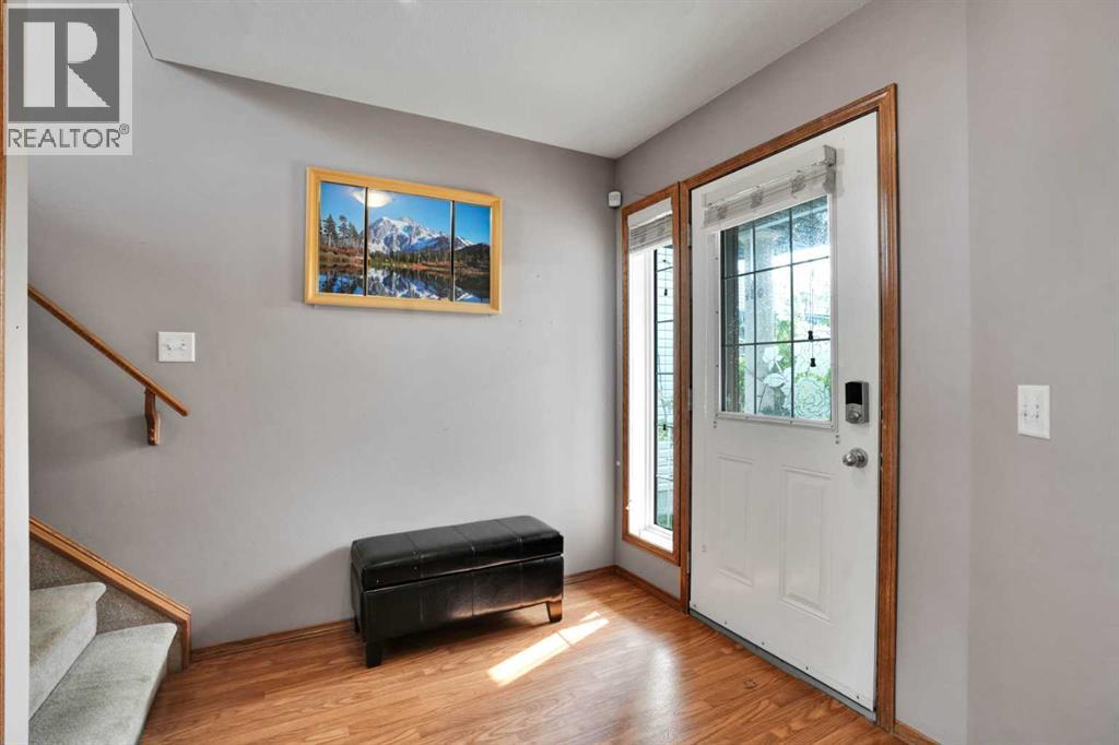 49 Saddletree Close Ne, Calgary, Alberta  T3J 5H9 - Photo 4 - A2337353