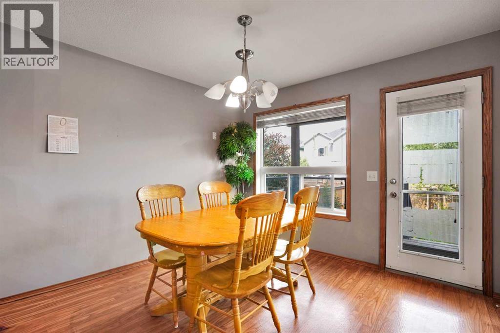 49 Saddletree Close Ne, Calgary, Alberta  T3J 5H9 - Photo 8 - A2337353