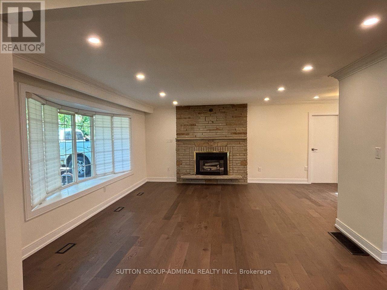 Main Floor - 86 Hamilton Drive, Newmarket, Ontario  L3Y 3E8 - Photo 11 - N13684652
