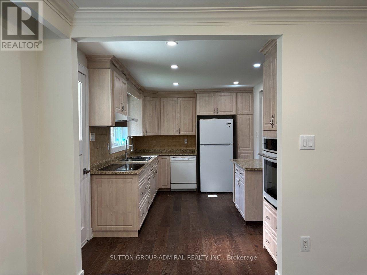 Main Floor - 86 Hamilton Drive, Newmarket, Ontario  L3Y 3E8 - Photo 16 - N13684652