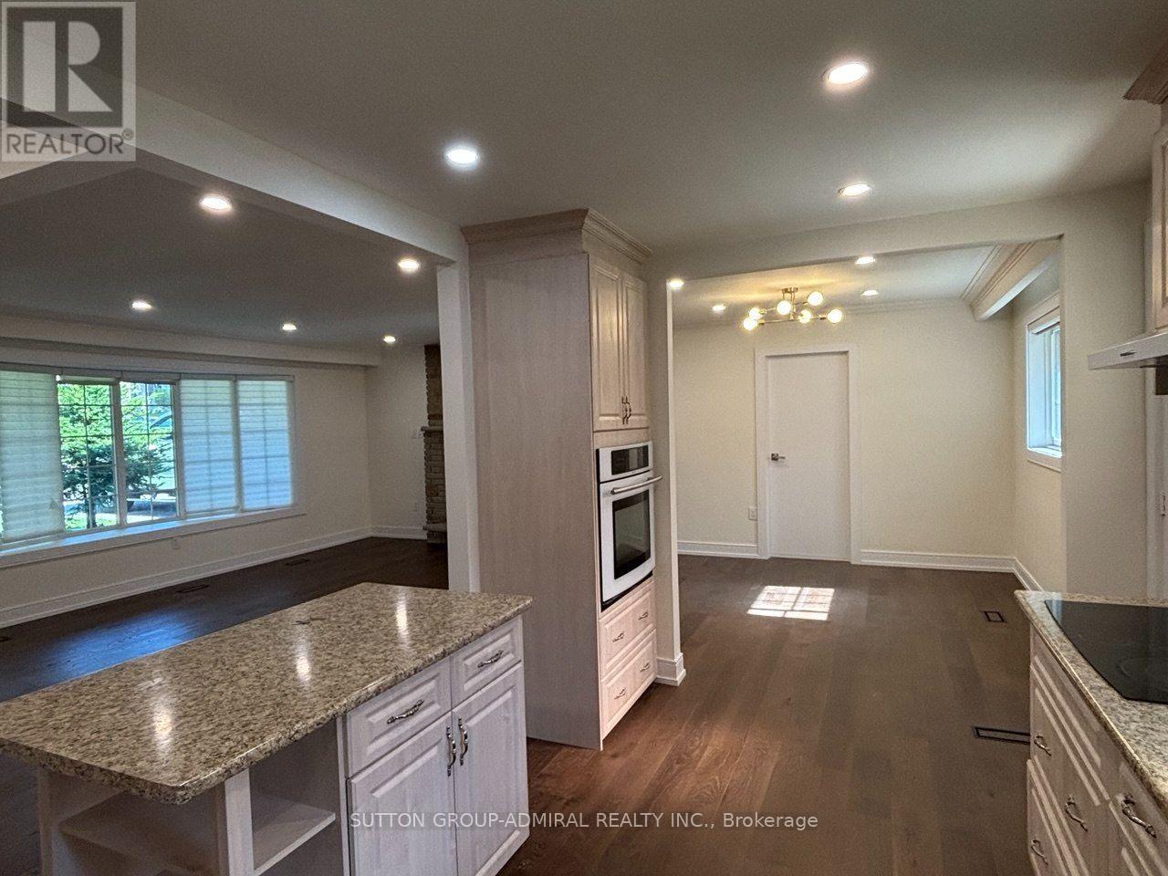 Main Floor - 86 Hamilton Drive, Newmarket, Ontario  L3Y 3E8 - Photo 19 - N13684652