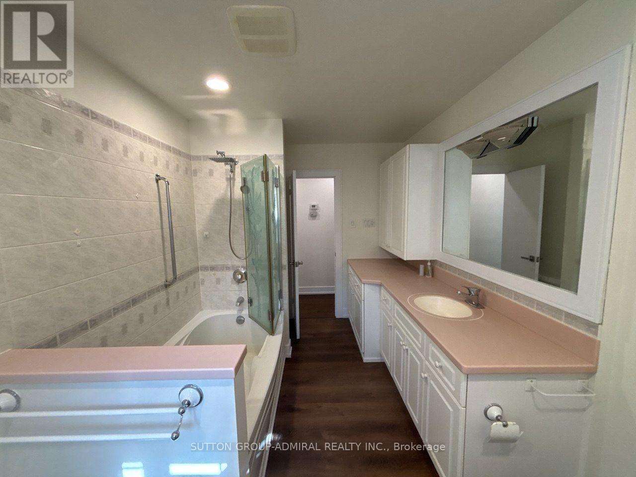 Main Floor - 86 Hamilton Drive, Newmarket, Ontario  L3Y 3E8 - Photo 22 - N13684652