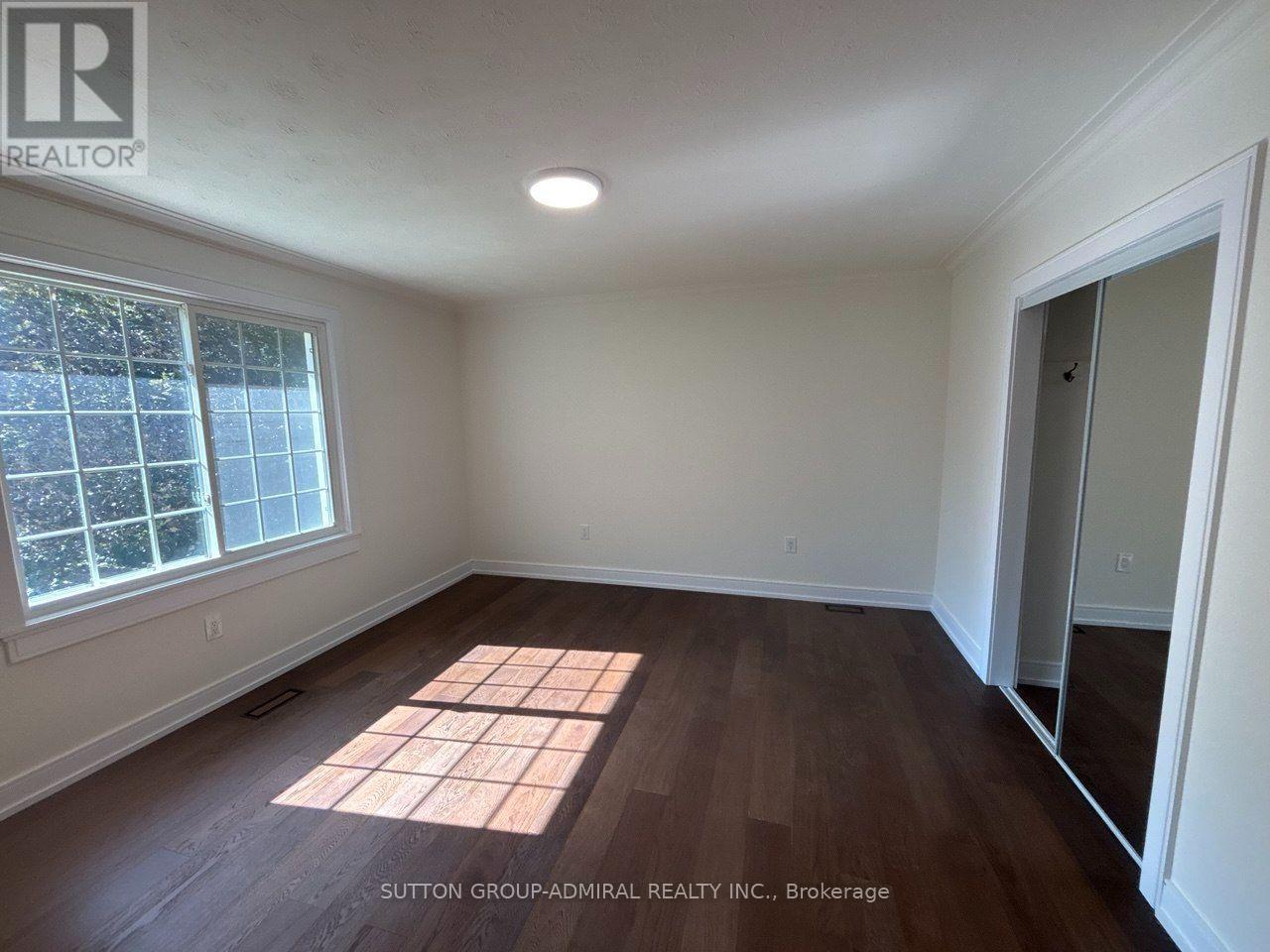 Main Floor - 86 Hamilton Drive, Newmarket, Ontario  L3Y 3E8 - Photo 23 - N13684652