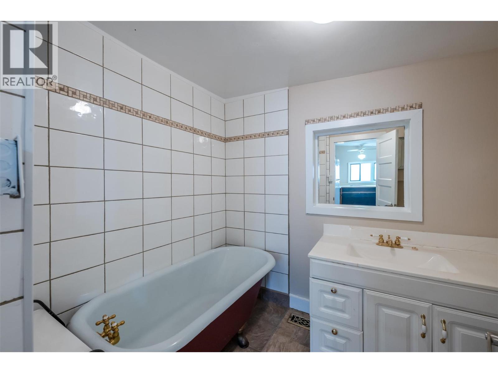 151 Brunswick Street, Penticton, British Columbia  V2A 5P6 - Photo 34 - 10377324