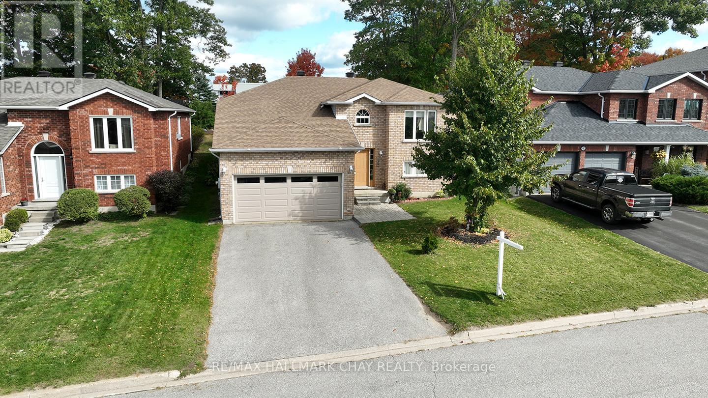 139 WAWINET STREET, midland, Ontario