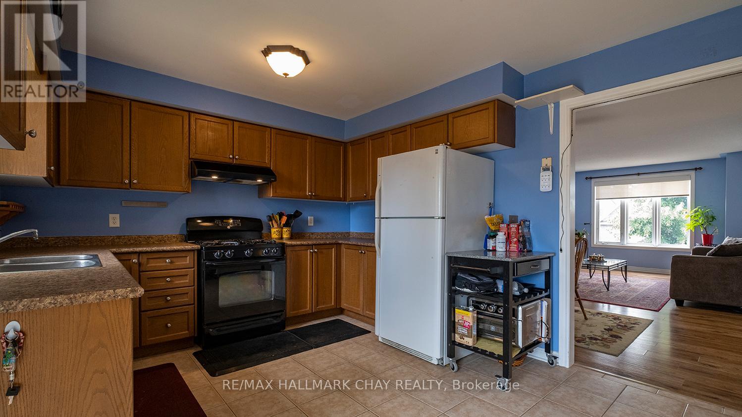 139 Wawinet Street, Midland, Ontario  L4R 5A9 - Photo 12 - S13684630