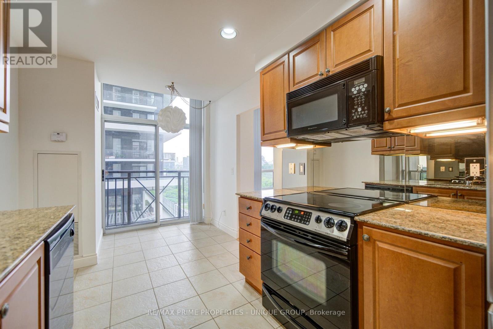 703 - 1101 Leslie Street, Toronto, Ontario  M3C 4G3 - Photo 7 - C13682982