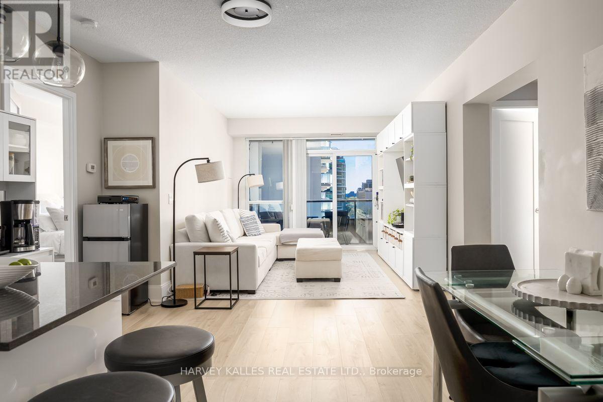 813 - 70 Roehampton Avenue, Toronto, Ontario  M4P 1R2 - Photo 4 - C13682960