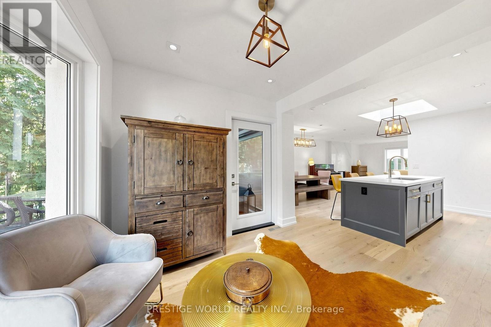 19 Alderdale Court, Toronto, Ontario  M3B 2H8 - Photo 11 - C13683040