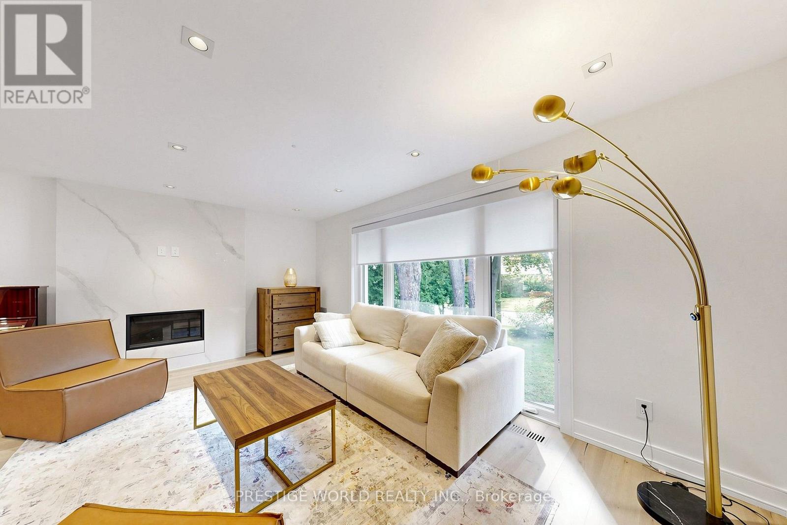19 Alderdale Court, Toronto, Ontario  M3B 2H8 - Photo 4 - C13683040
