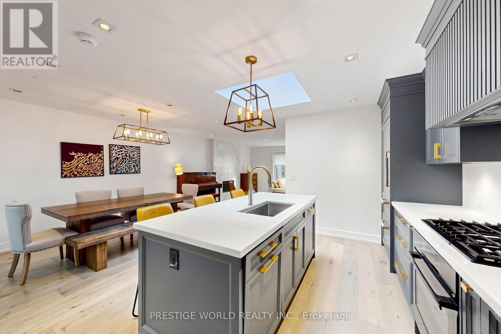 19 Alderdale Court, Toronto, Ontario  M3B 2H8 - Photo 12 - C13683040