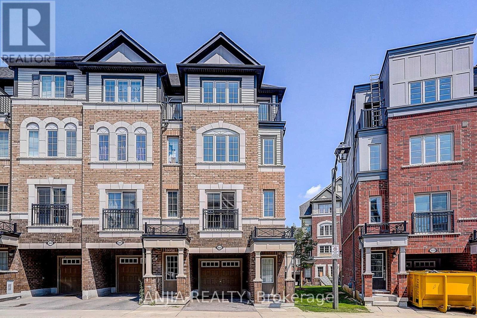 2641 EAGLESHAM PATH, Oshawa, Ontario