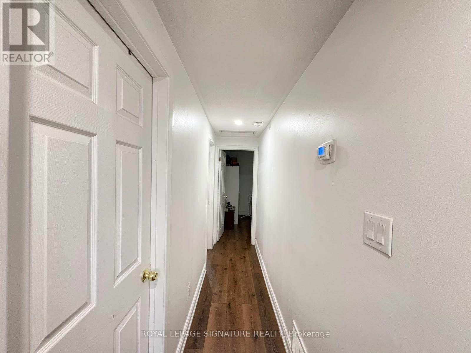 Upper - 10 Kenilworth Road, Brampton, Ontario  L6V 2B1 - Photo 3 - W13684604