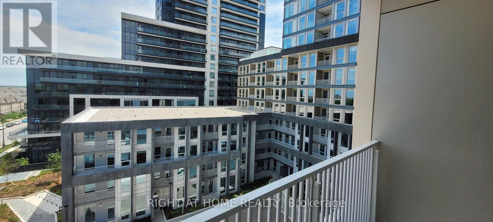 624 - 3240 William Coltson Avenue, Oakville, Ontario  L6H 8C8 - Photo 35 - W13684616