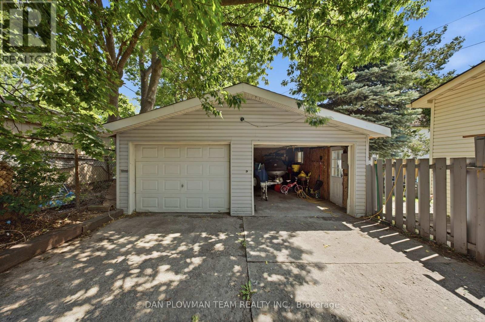 387 Albert Street, Oshawa, Ontario  L1H 4S3 - Photo 2 - E13682966