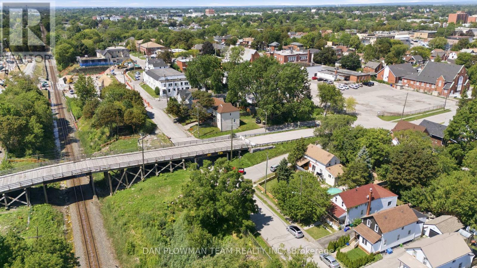387 Albert Street, Oshawa, Ontario  L1H 4S3 - Photo 6 - E13682966