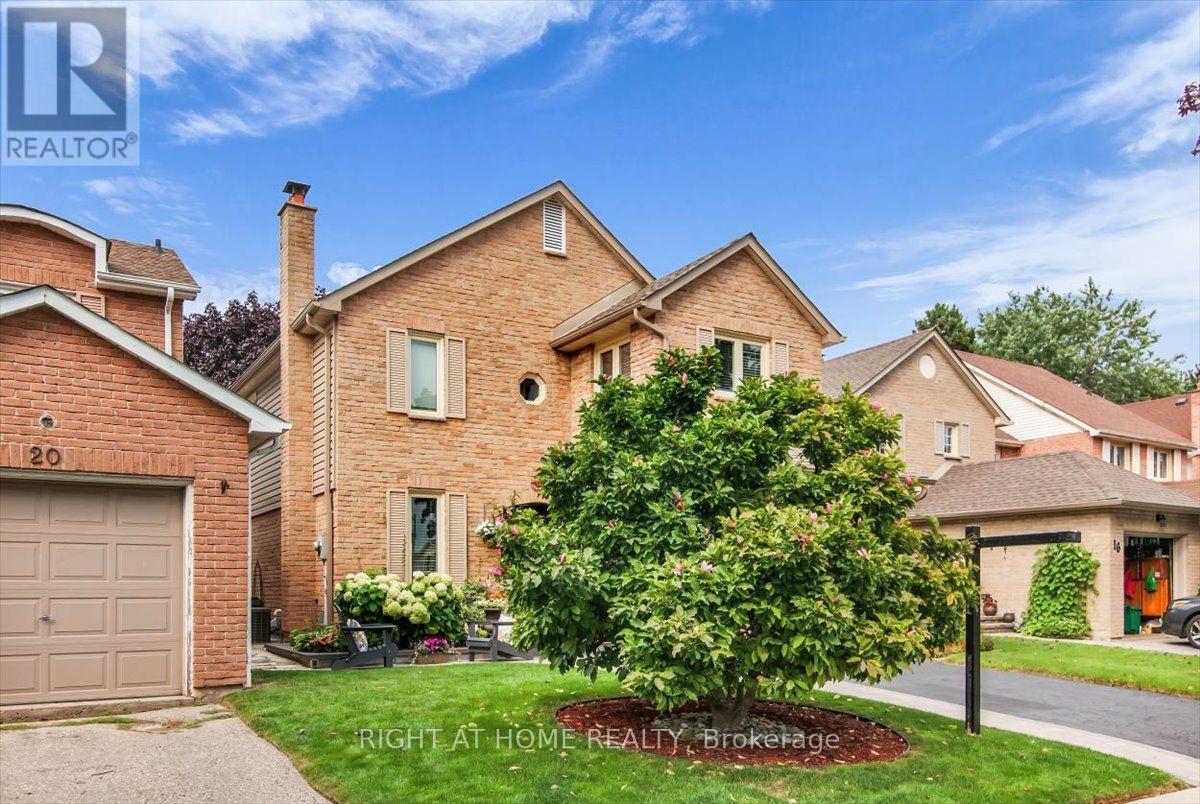 18 Bashford Road, Ajax, Ontario  L1S 3Y2 - Photo 2 - E13682986