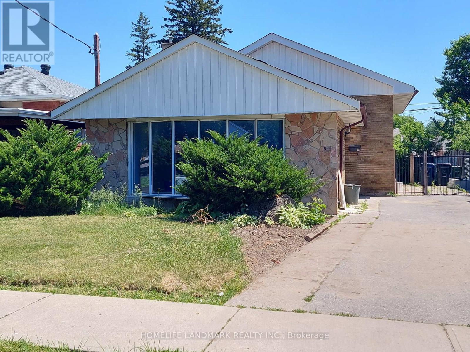 Bsmt - 38 Mendip Crescent, Toronto, Ontario  M1P 1Y4 - Photo 1 - E13683084