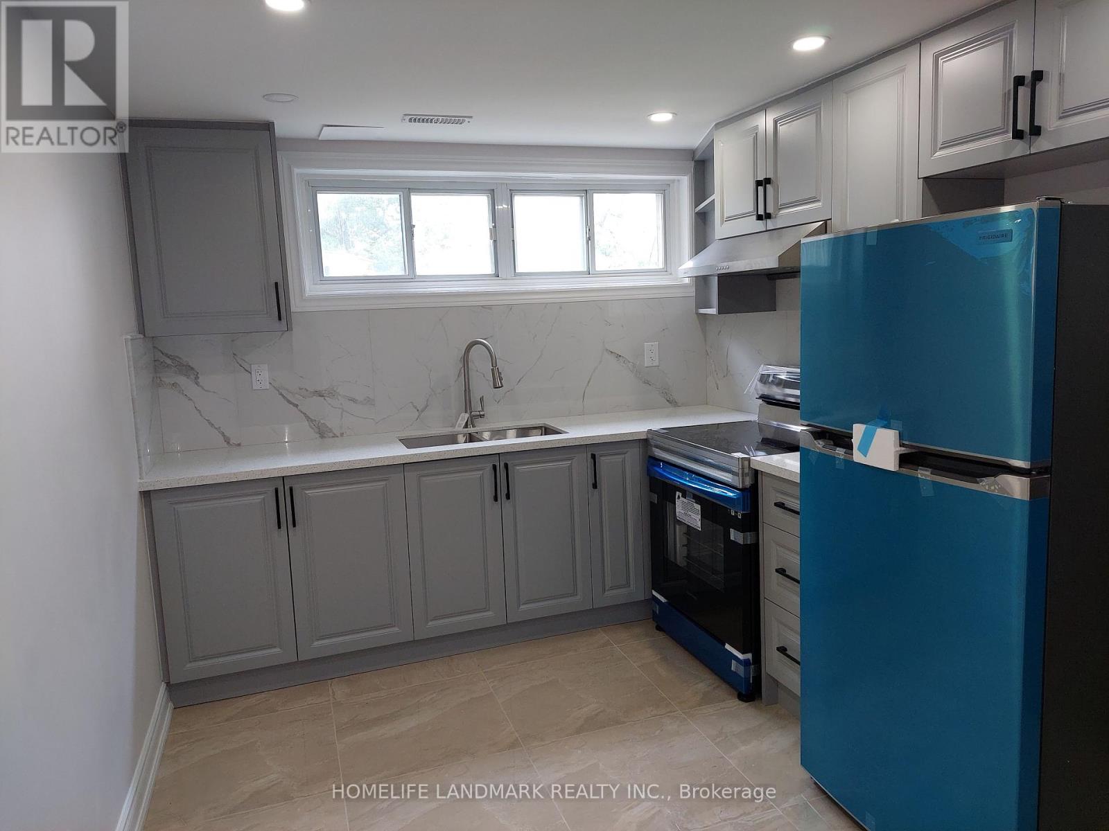 Bsmt - 38 Mendip Crescent, Toronto, Ontario  M1P 1Y4 - Photo 3 - E13683084
