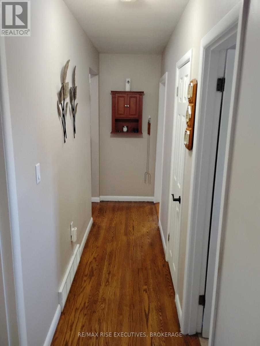 165 Elizabeth Drive, Gananoque, Ontario  K7G 1P4 - Photo 23 - X13682980